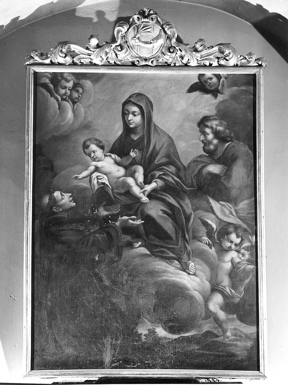 Sacra Famiglia con Sant'Antonio da Padova (dipinto) di Avanzini Pietro Antonio (prima metà sec. XVIII)