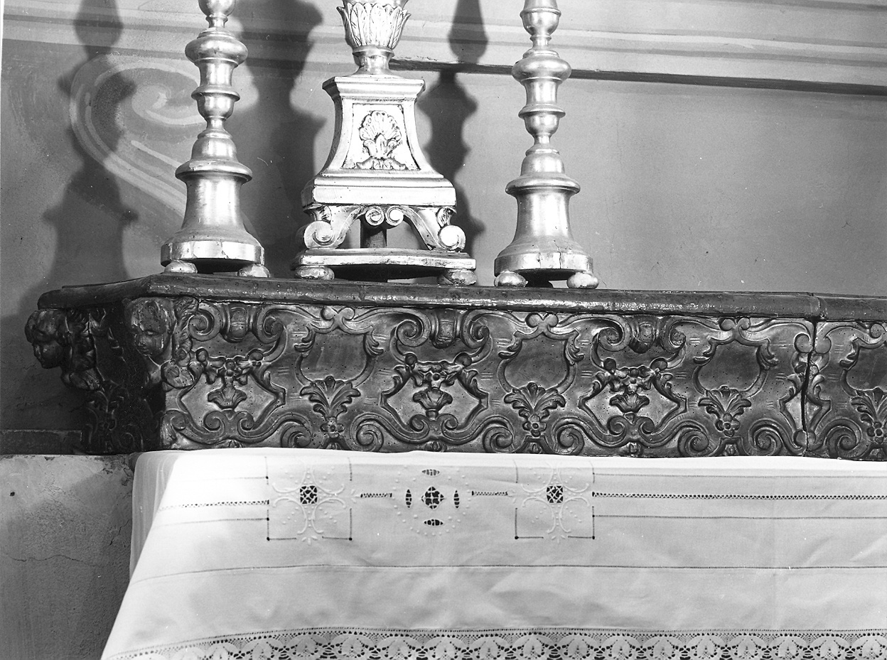 gradino d'altare - ambito piacentino (sec. XVIII)