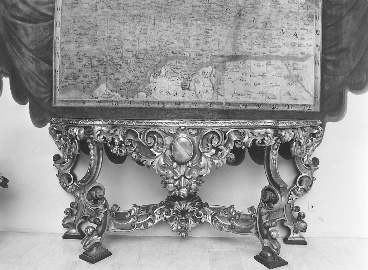 console - ambito emiliano (fine/inizio secc. XVII/ XVIII)