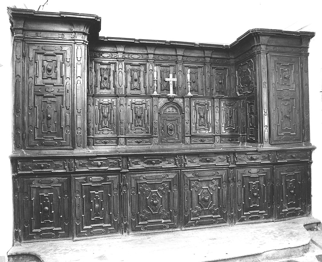 mobile da sacrestia - ambito piacentino (prima metà sec. XVIII)