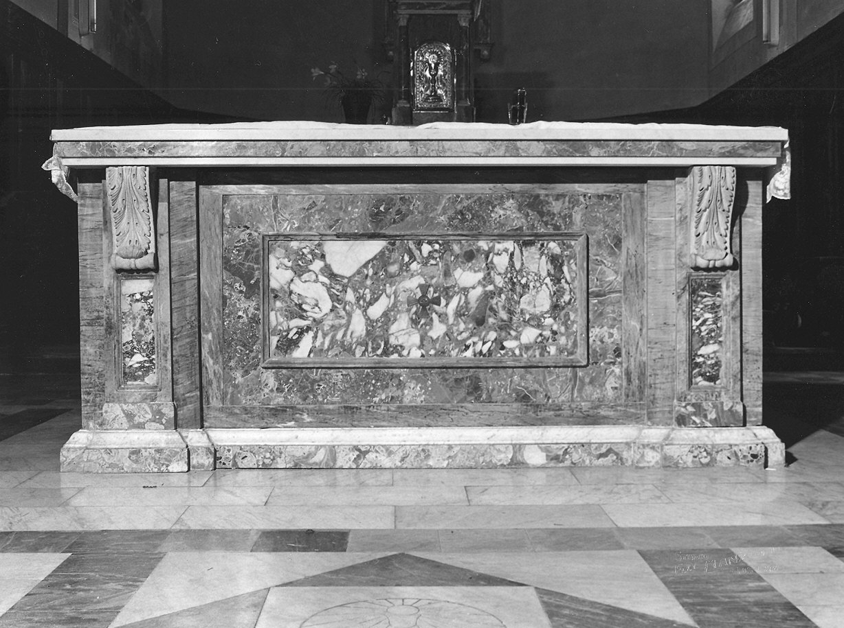 altare maggiore, elemento d'insieme - ambito piacentino (inizio sec. XIX)