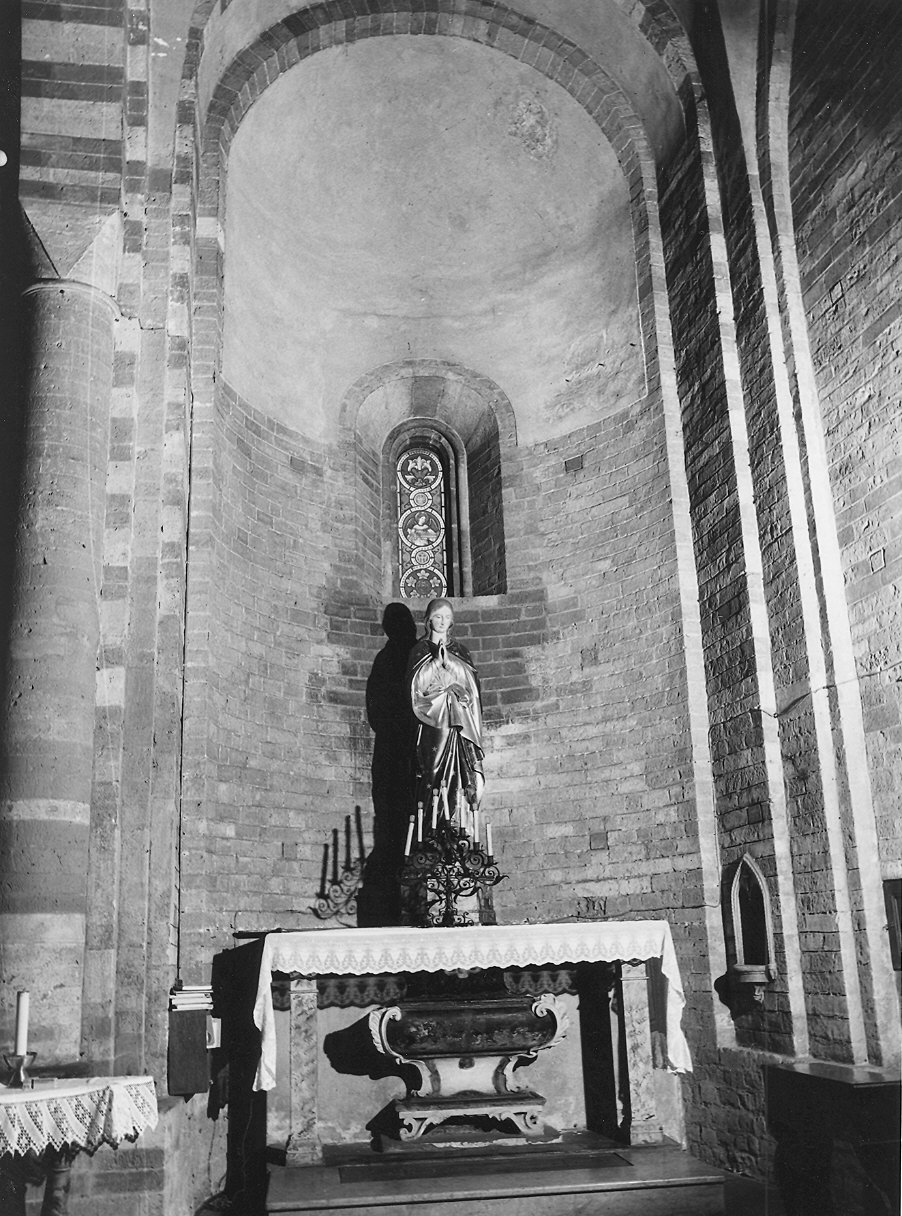 vetrata di Cisterna Eugenio (inizio sec. XX)