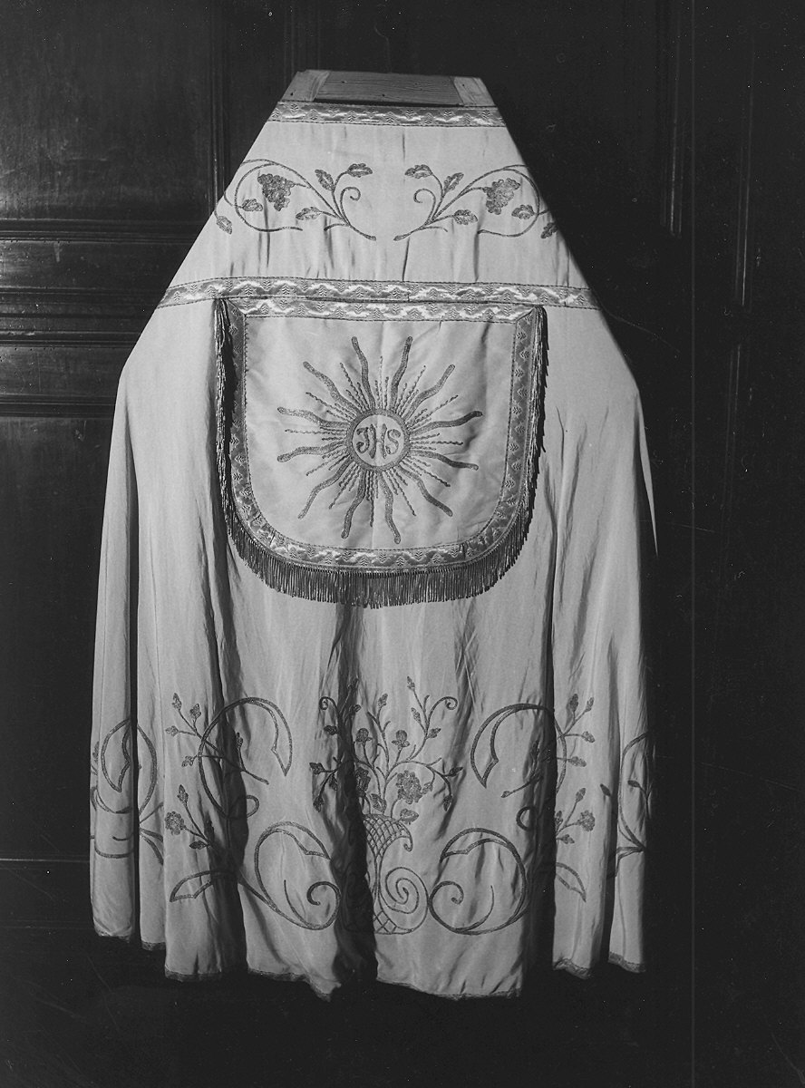 piviale di Gambarelli Luigi (attribuito) - manifattura piacentina (sec. XIX)