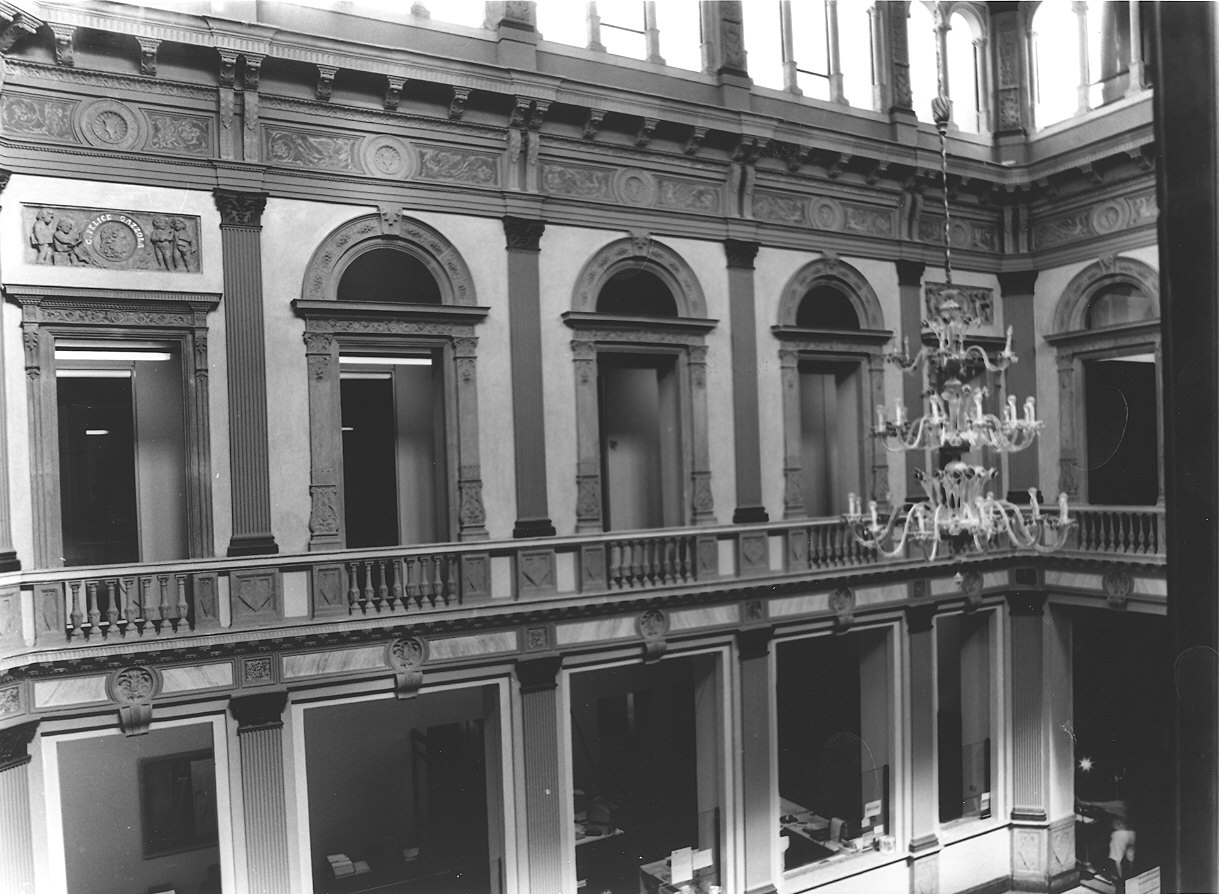 decorazione plastico-architettonica di Terzaghi Enrico, Brigidini Daniele (ultimo quarto sec. XIX, sec. XX)