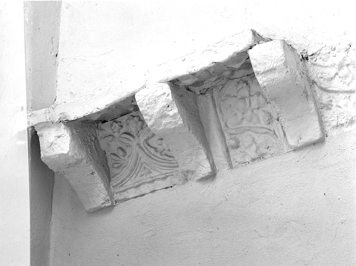 mensola architettonica - bottega piacentina (sec. XVIII)