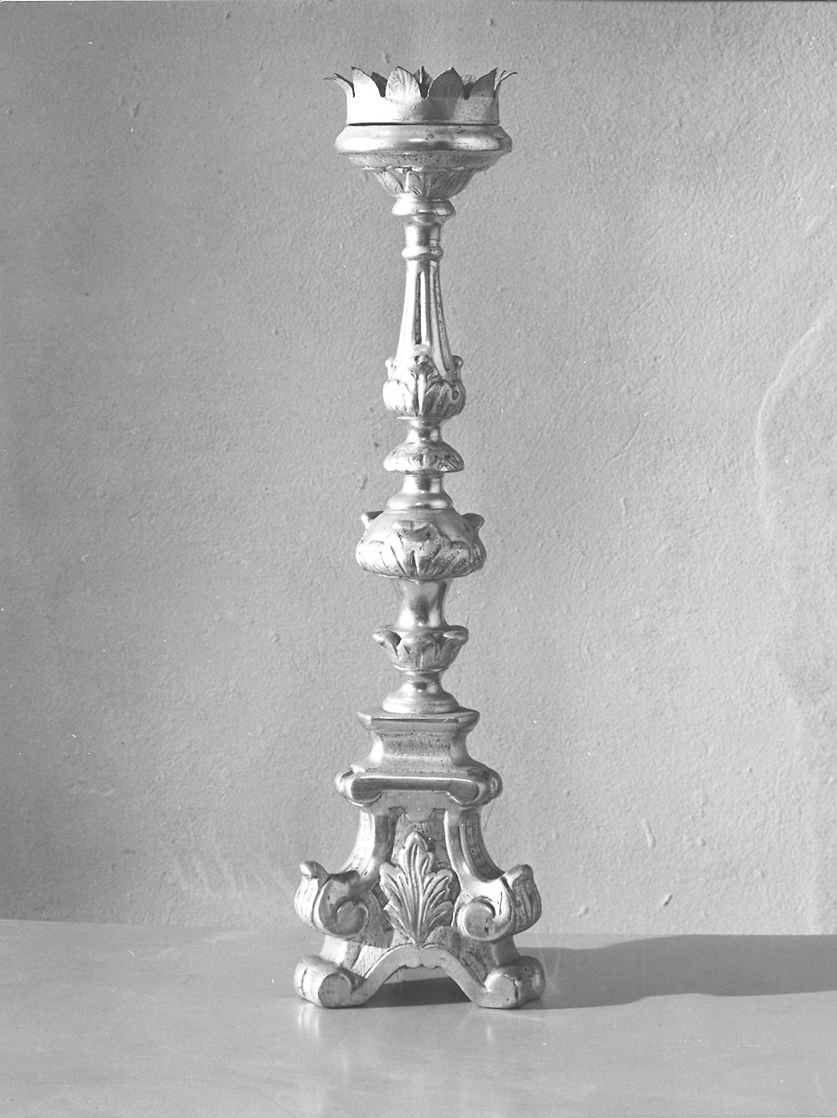 candeliere d'altare, serie - bottega piacentina (seconda metà sec. XVIII)