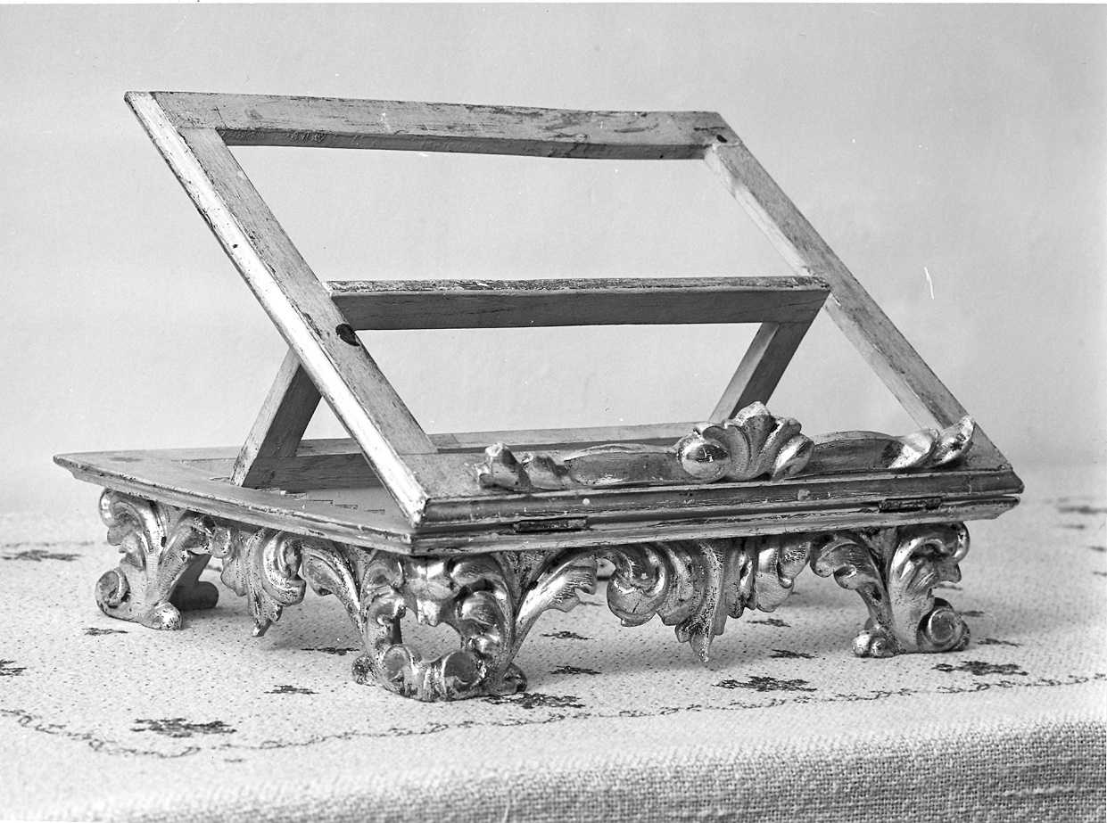 leggio d'altare - bottega piacentina (seconda metà sec. XVIII)