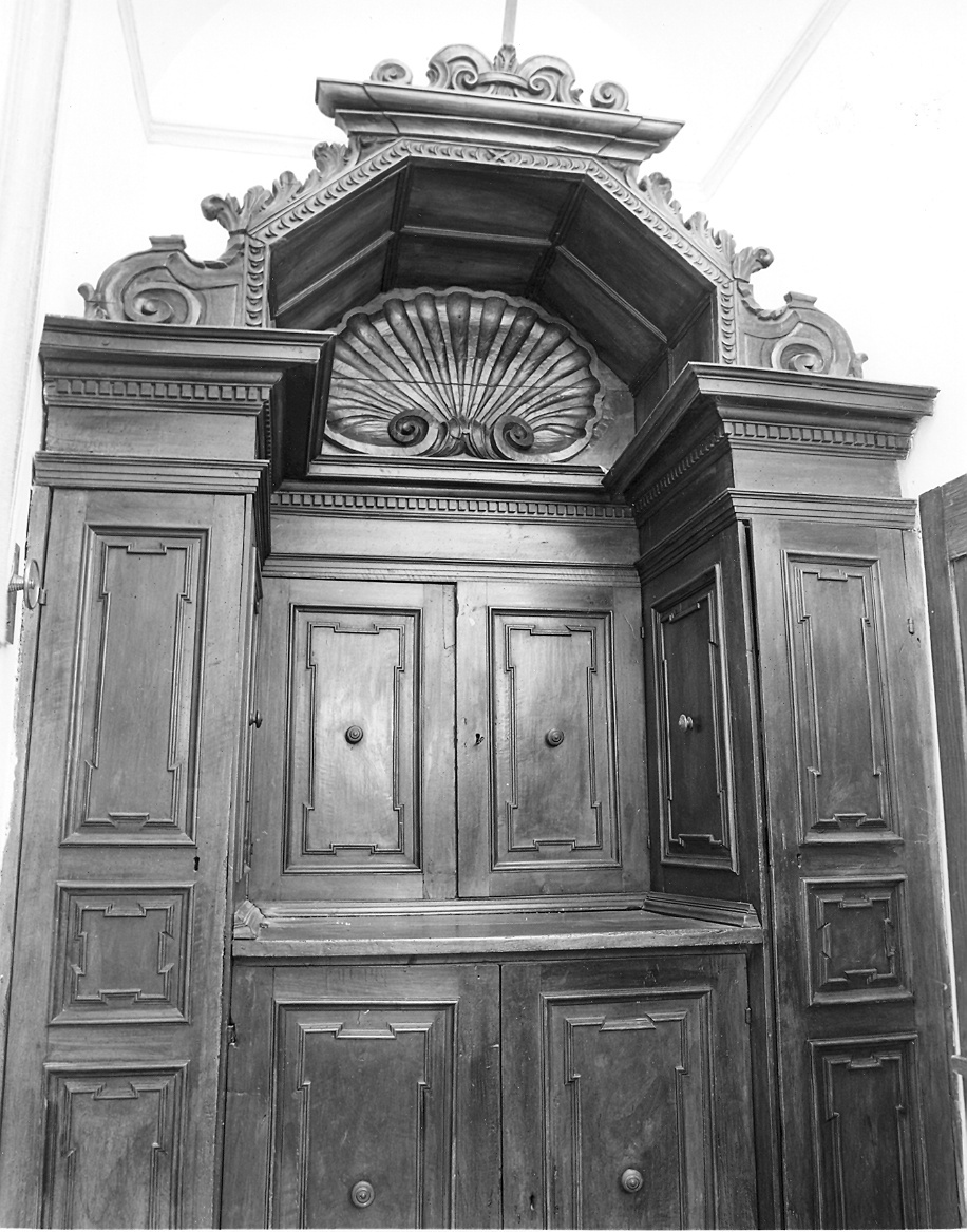 mobile da sacrestia - bottega piacentina (prima metà sec. XVIII)