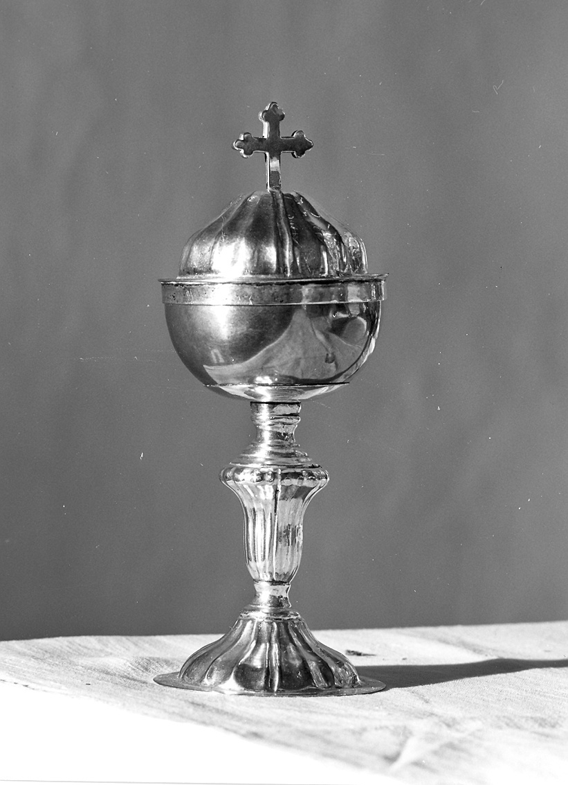 pisside - bottega piacentina (seconda metà sec. XVIII)