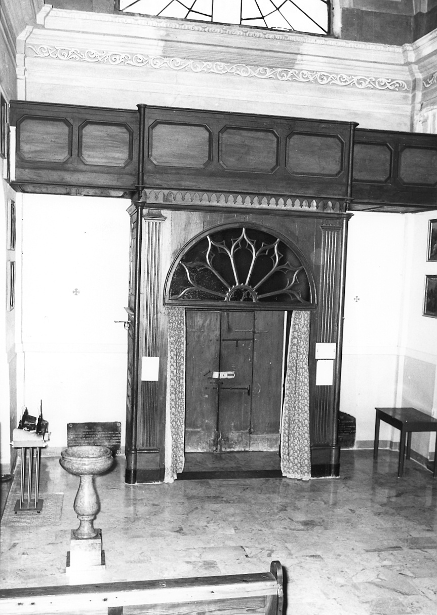 portale - bottega piacentina (secondo quarto sec. XIX)