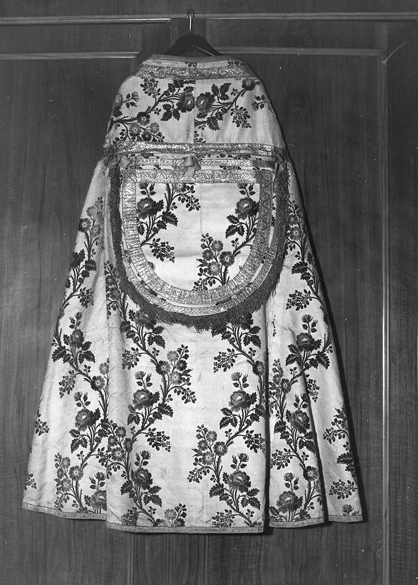 piviale - manifattura genovese (metà sec. XVIII)