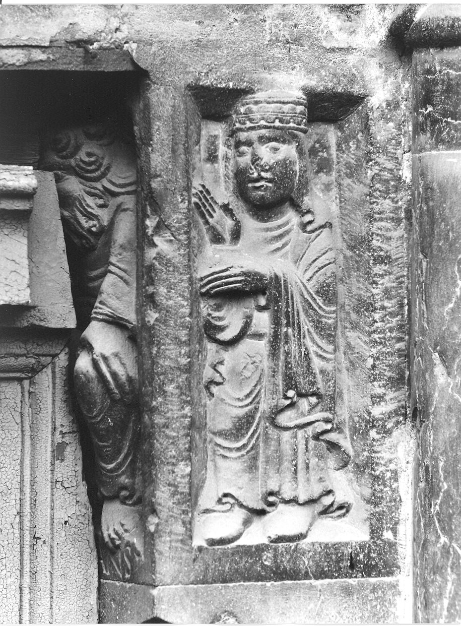 Virtù (formella) di Wiligelmo (bottega) (prima metà sec. XII)