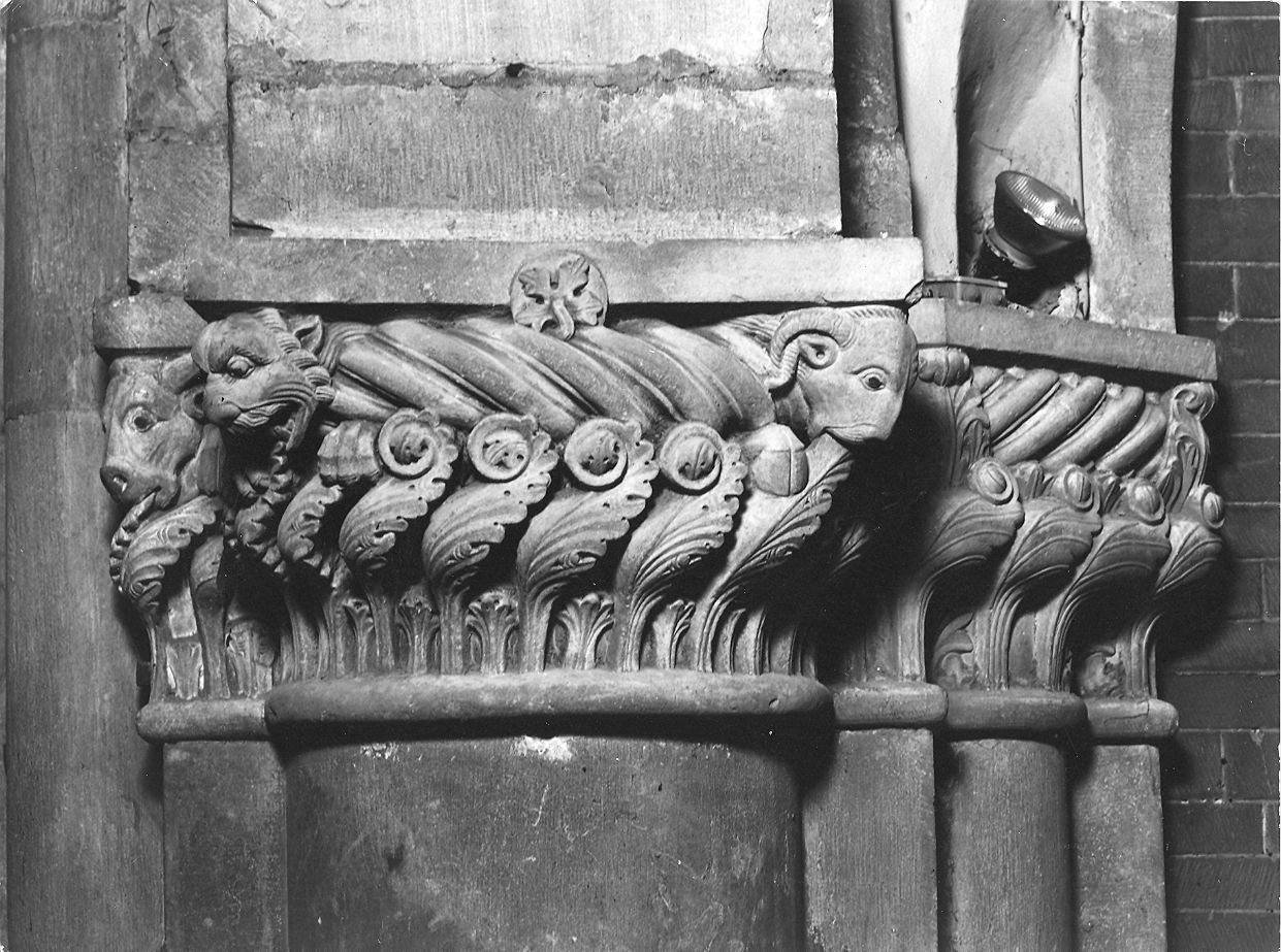 capitello composito, elemento d'insieme di Nicolò (bottega) (prima metà sec. XII)