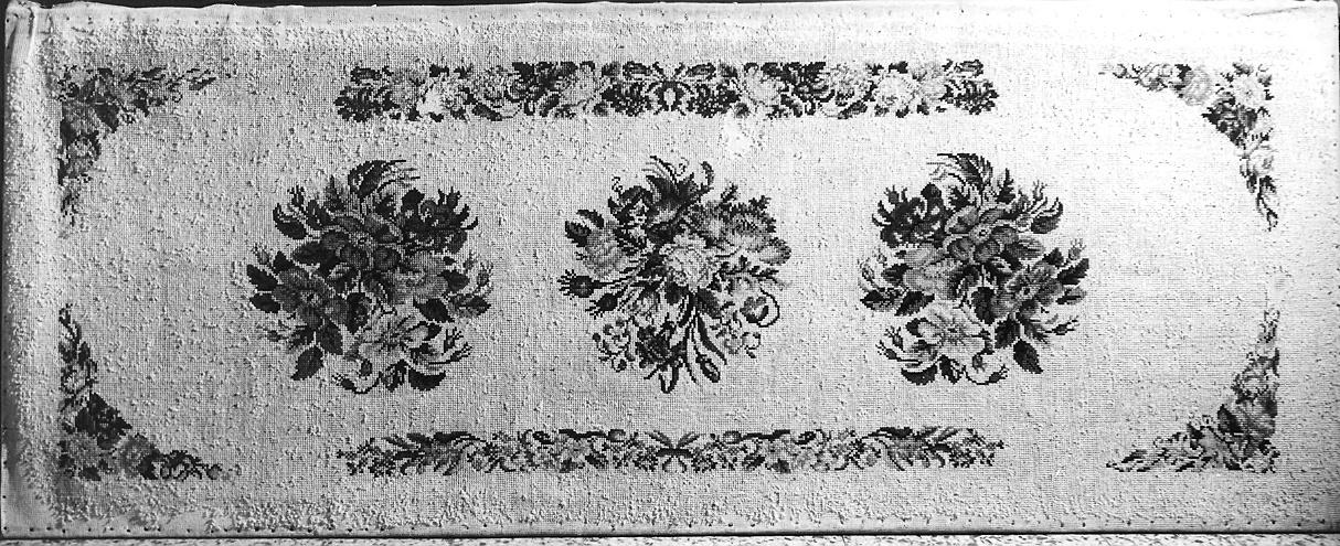 paliotto - manifattura piacentina (seconda metà sec. XIX)