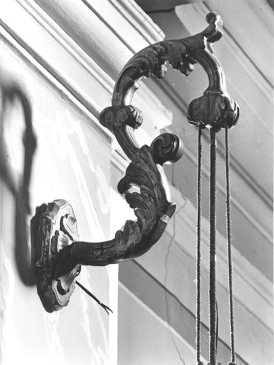 reggilampada a bracci, coppia - bottega piacentina (fine sec. XVIII)