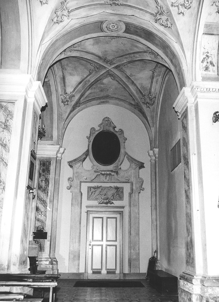 architettura illusionistica (decorazione pittorica) - ambito emiliano (prima metà sec. XVIII)