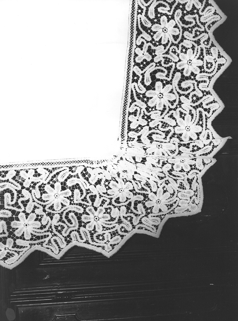 merletto, elemento d'insieme - manifattura emiliana (fine/inizio secc. XIX/ XX)