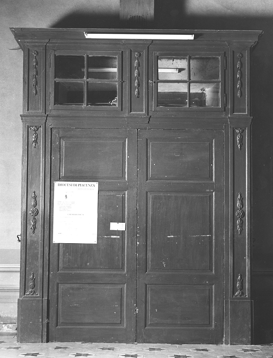 bussola d'ingresso - bottega piacentina (inizio sec. XX)