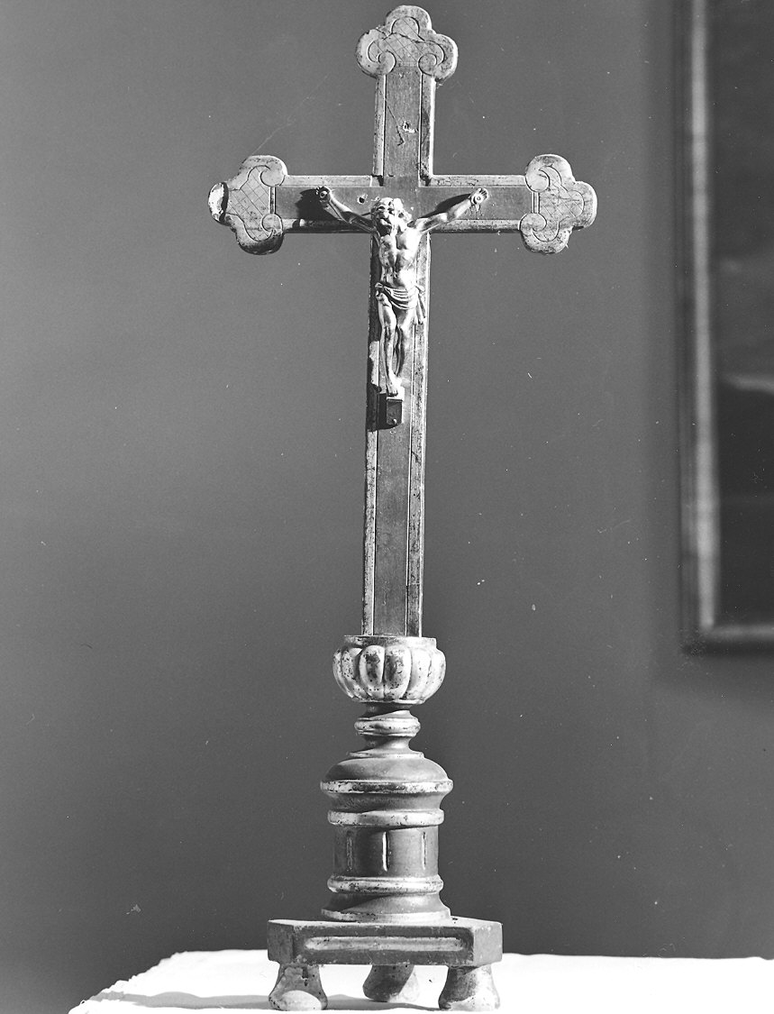 croce d'altare - bottega piacentina (prima metà sec. XIX)