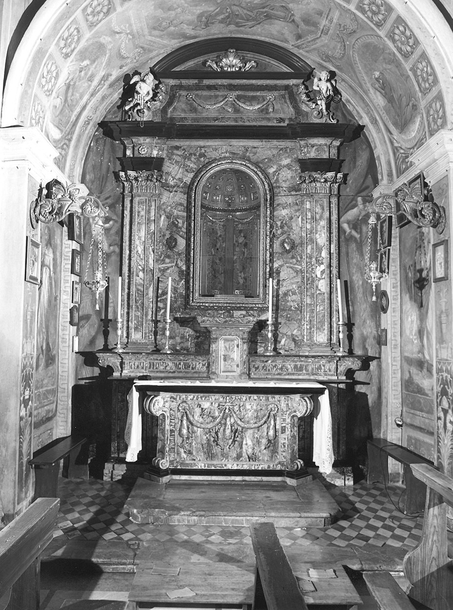 altare - a edicola di Fossati Giuseppe (ultimo quarto sec. XVIII)