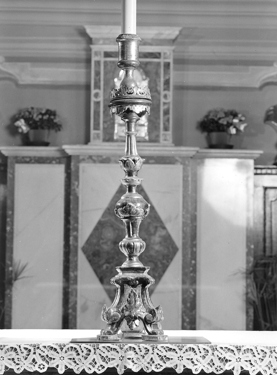 candeliere d'altare, serie - bottega piacentina (fine/inizio secc. XVIII/ XIX)