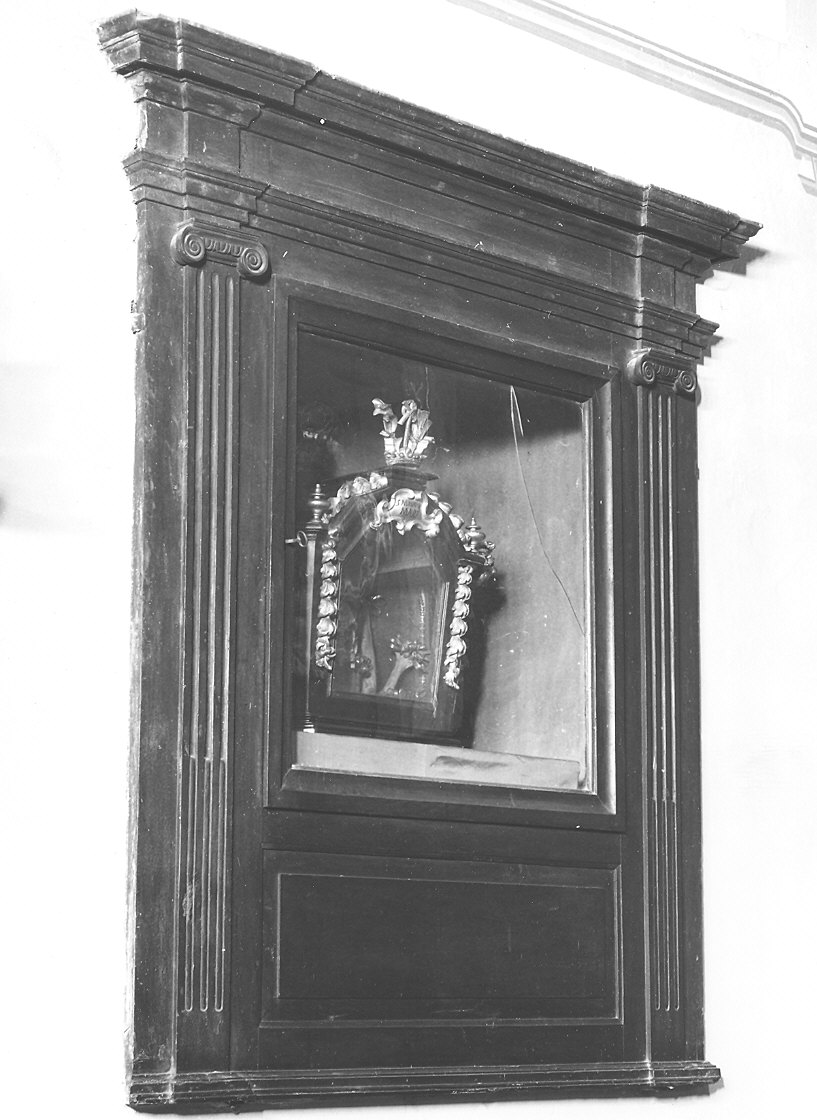 cornice architettonica - bottega piacentina (sec. XIX)