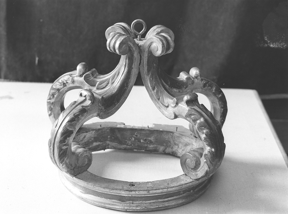 corona di tronetto per esposizione eucaristica - bottega piacentina (sec. XVIII)