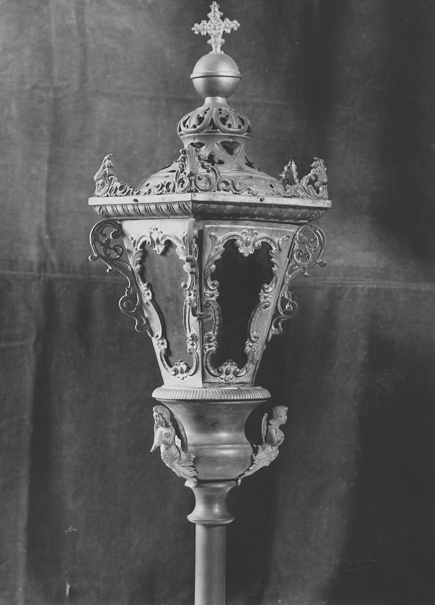 lanterna processionale, serie - bottega piacentina (sec. XIX)