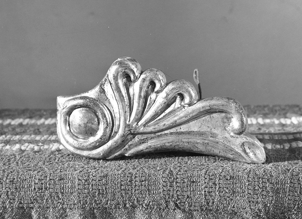 cornice, frammento - bottega piacentina (sec. XIX)