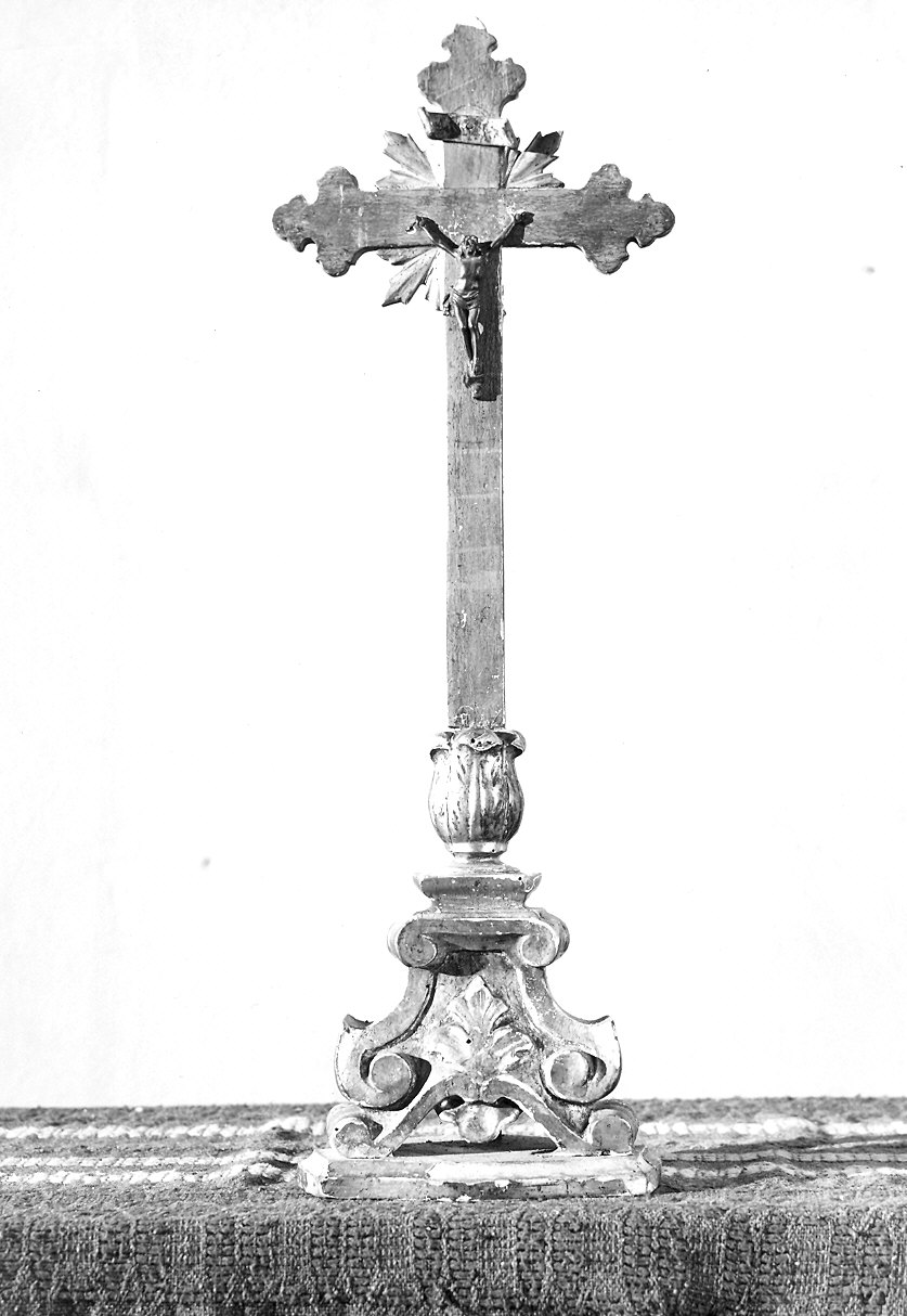 croce processionale - bottega piacentina (sec. XVIII)