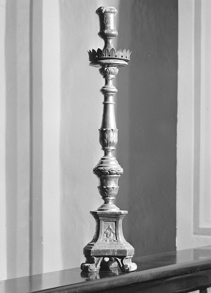 candeliere d'altare, serie - bottega piacentina (prima metà sec. XIX)