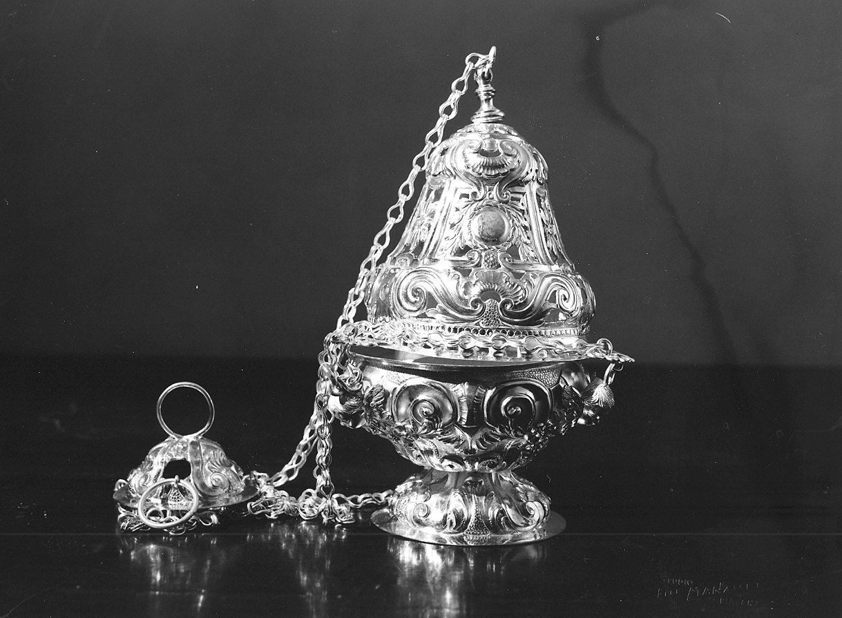 turibolo - a vaso fiammeggiante - produzione emiliana (sec. XIX)