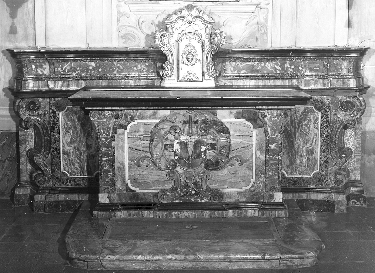 altare - a blocco - bottega piacentina (ultimo quarto sec. XVIII)