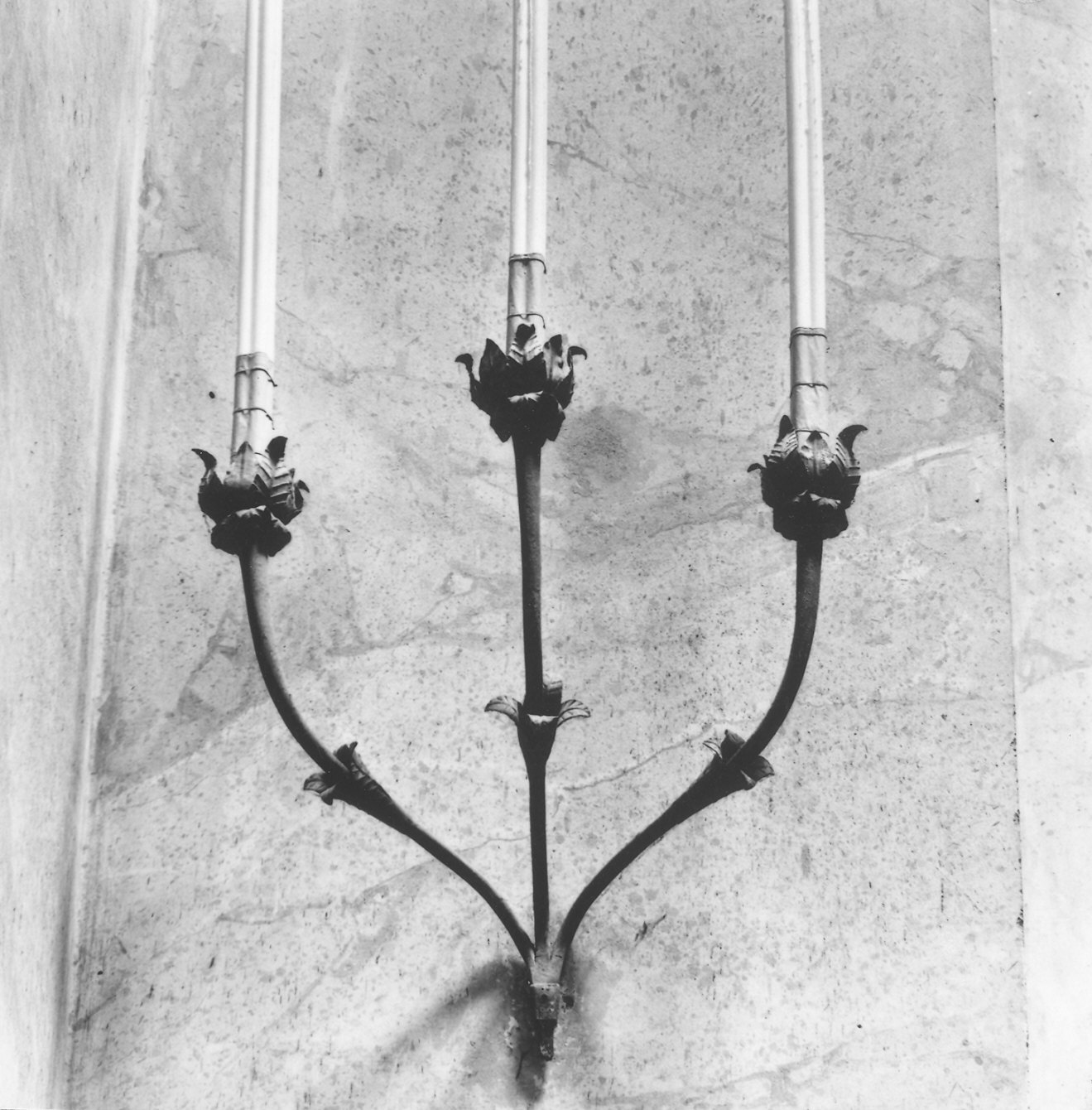 candeliere da parete di chiesa, coppia - bottega piacentina (inizio sec. XIX)