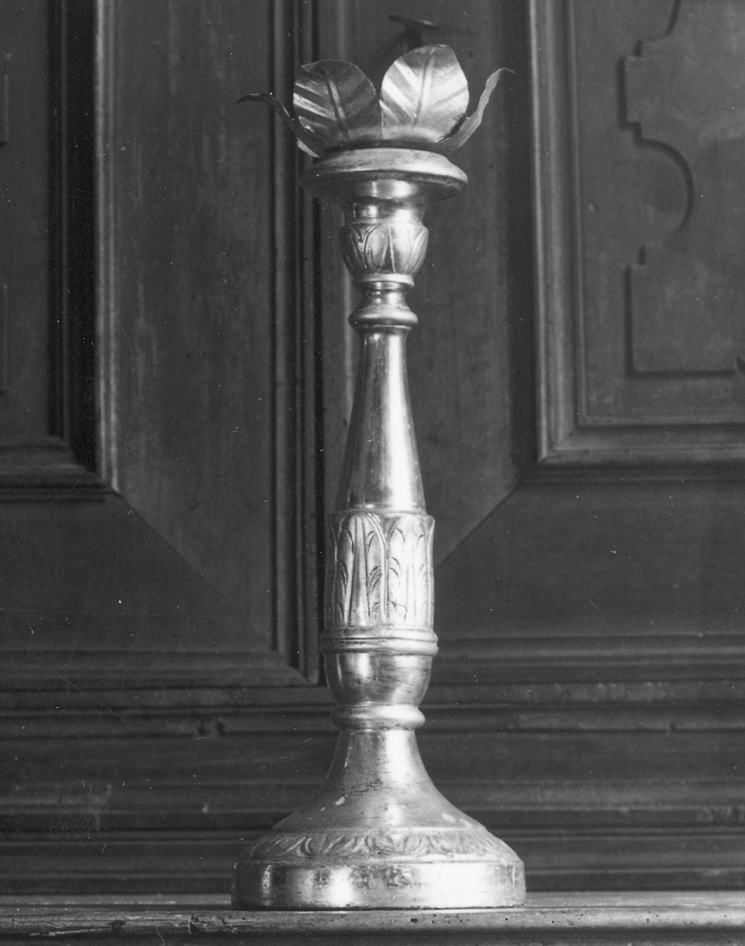 candeliere d'altare, serie - bottega piacentina (sec. XIX)