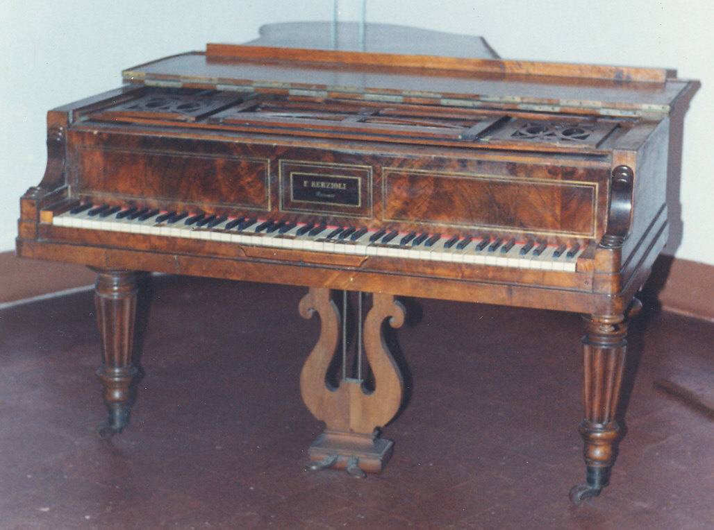 pianoforte - a coda di Berzioli F (fine sec. XIX)