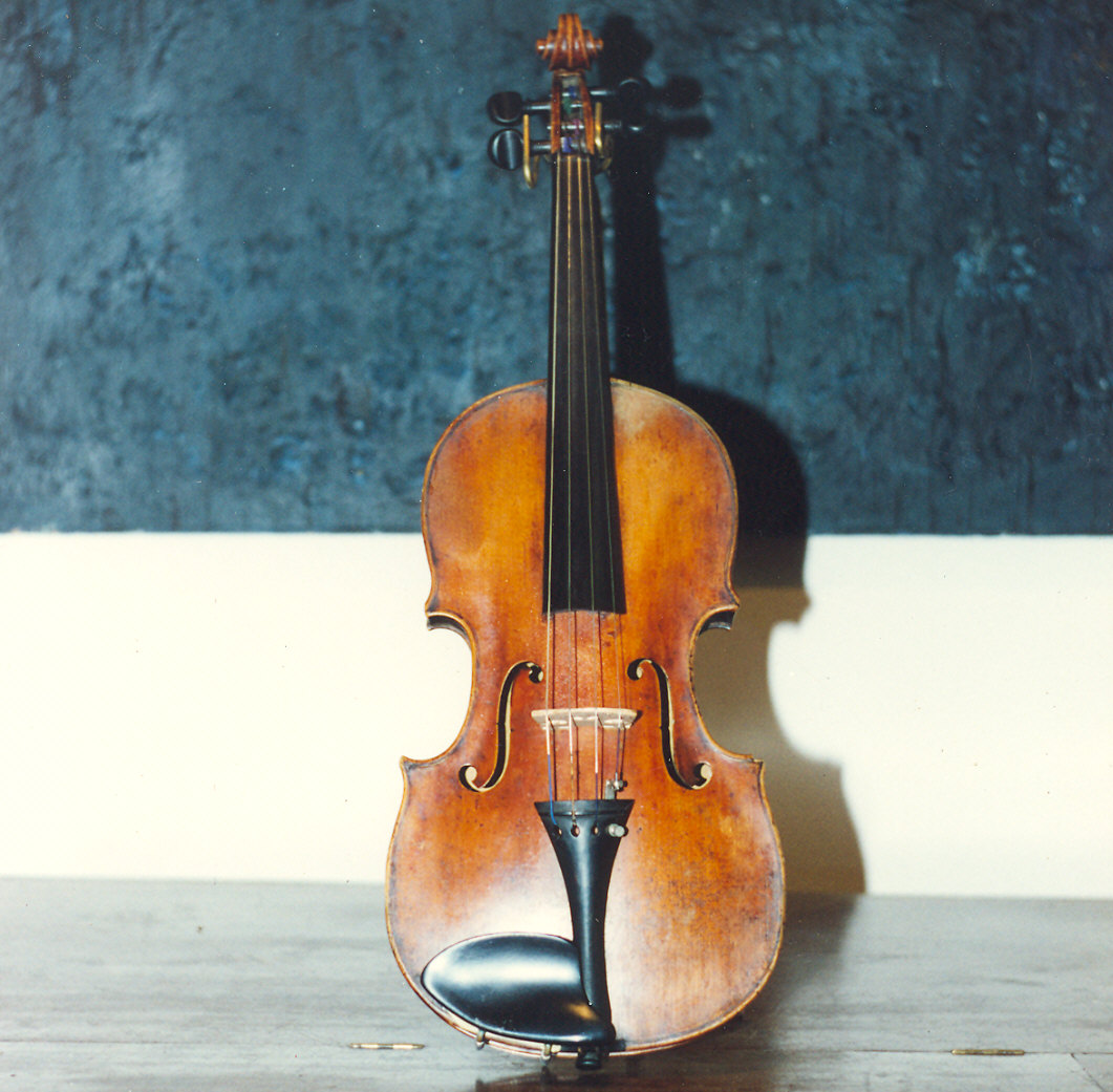 viola di Montagnana Domenico (inizio sec. XVIII)