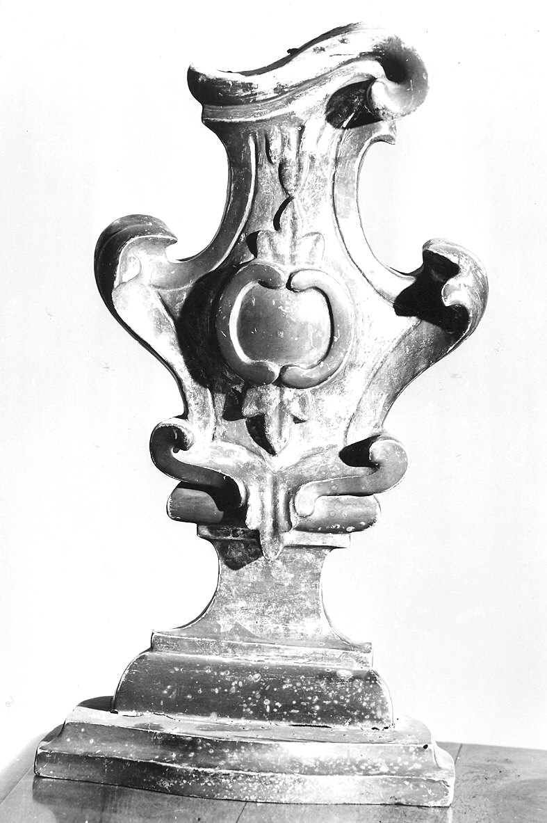 vaso d'altare, coppia - ambito piacentino (sec. XVIII)