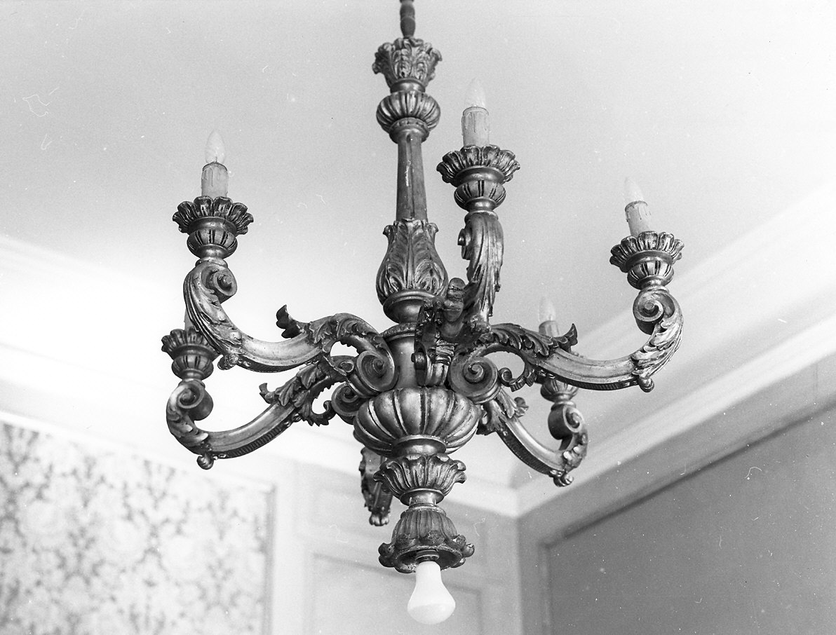 lampadario - a bracci - ambito parmense (primo quarto sec. XX)