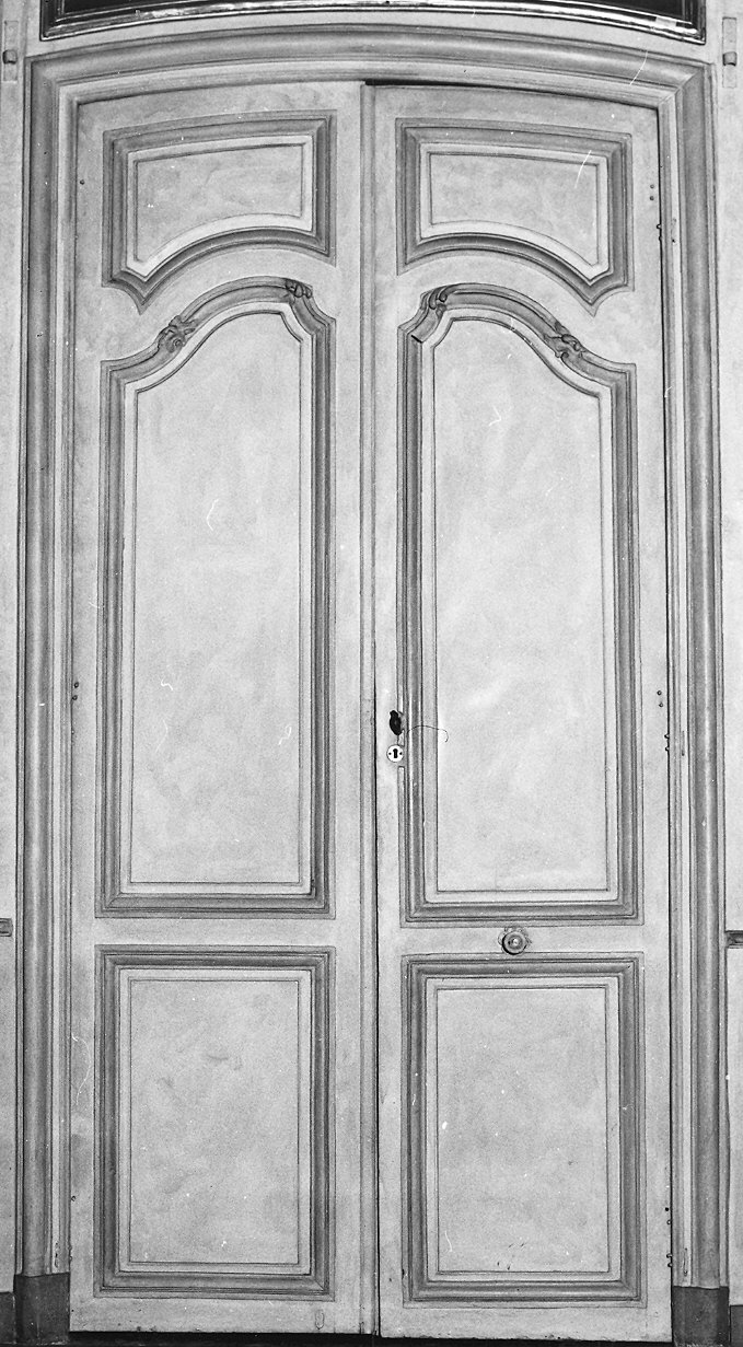 porta - a due battenti, serie - ambito parmense (ultimo quarto sec. XVIII)