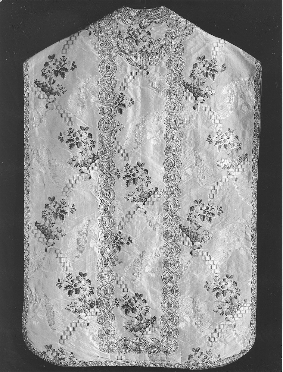 paramento liturgico, insieme - manifattura francese (sec. XVIII)