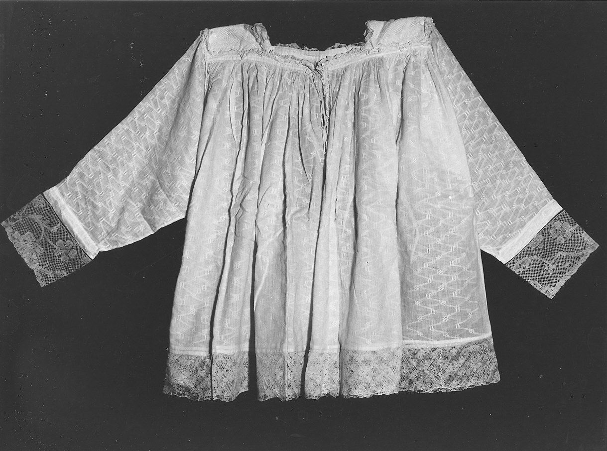 rocchetto - manifattura fiamminga (?) (sec. XVIII)