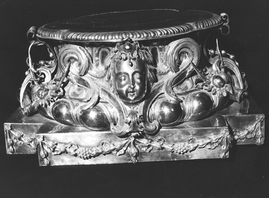 base di ostensorio di Mantelli Gaspare (sec. XVIII)