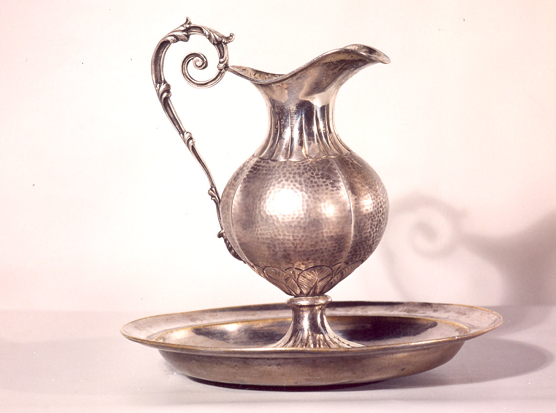 servizio da lavabo, insieme - produzione Italia settentrionale (prima metà sec. XX)