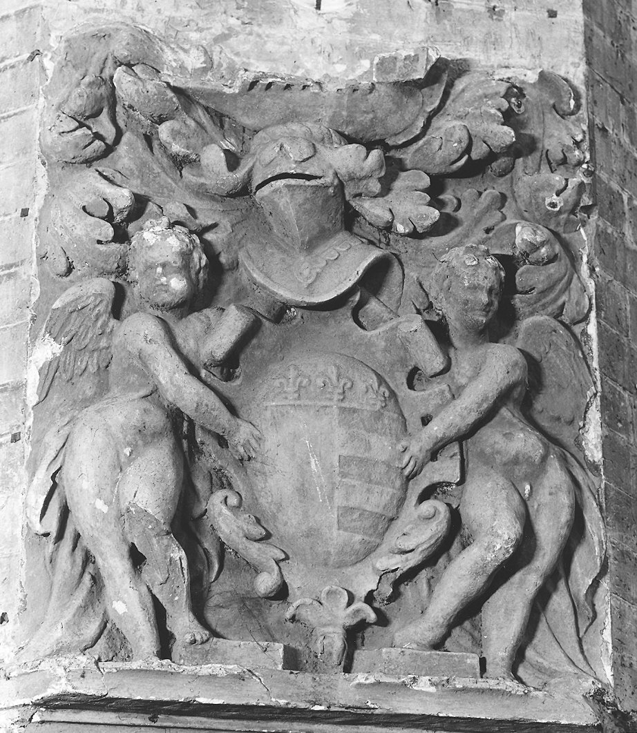 Stemma gentilizio della Famiglia Saldoni tra angeli (rilievo) - ambito romano (?) (sec. XVI)