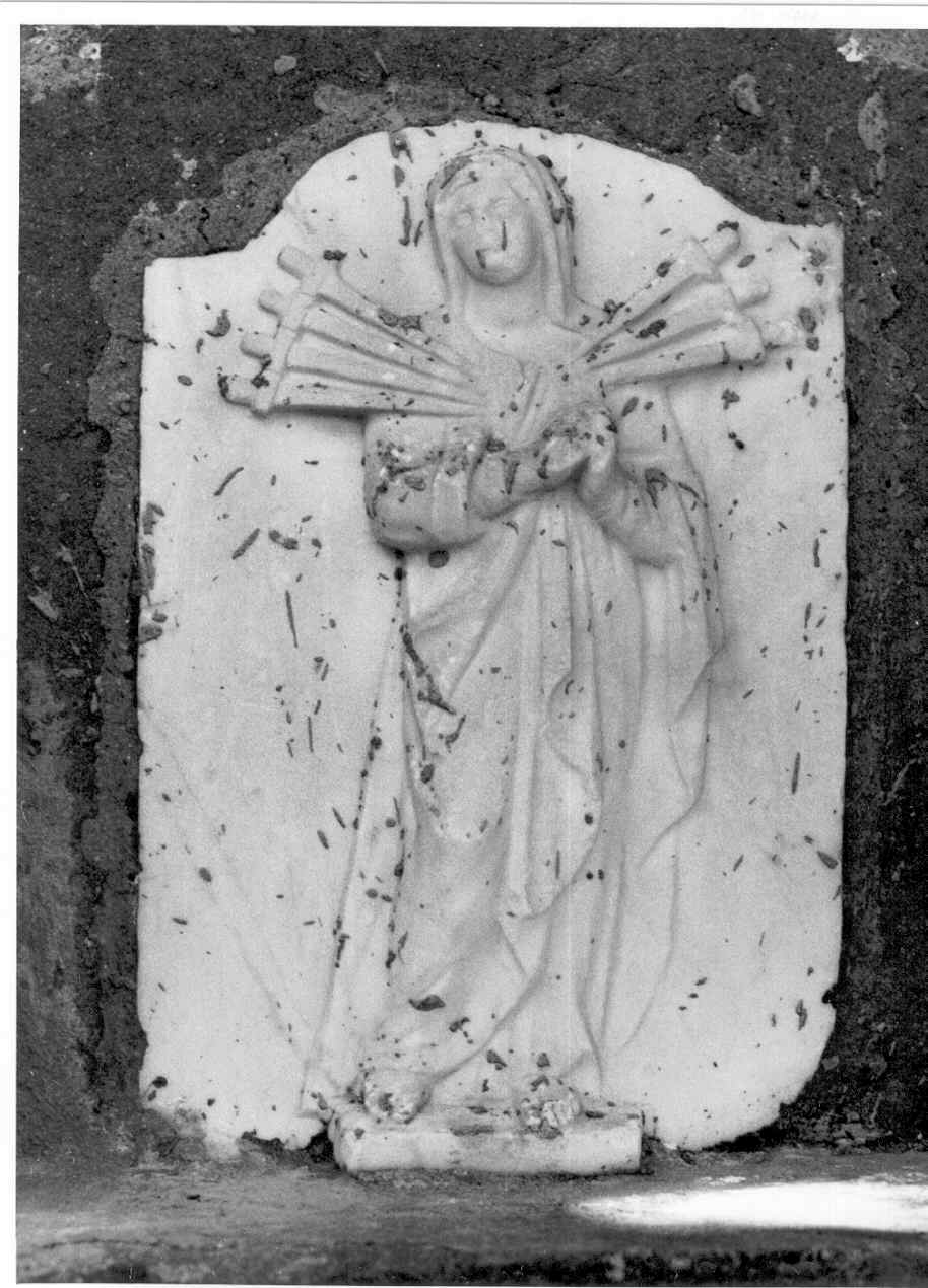 Madonna dei Sette Dolori (rilievo) - ambito carrarese (fine/inizio secc. XVII/ XVIII)