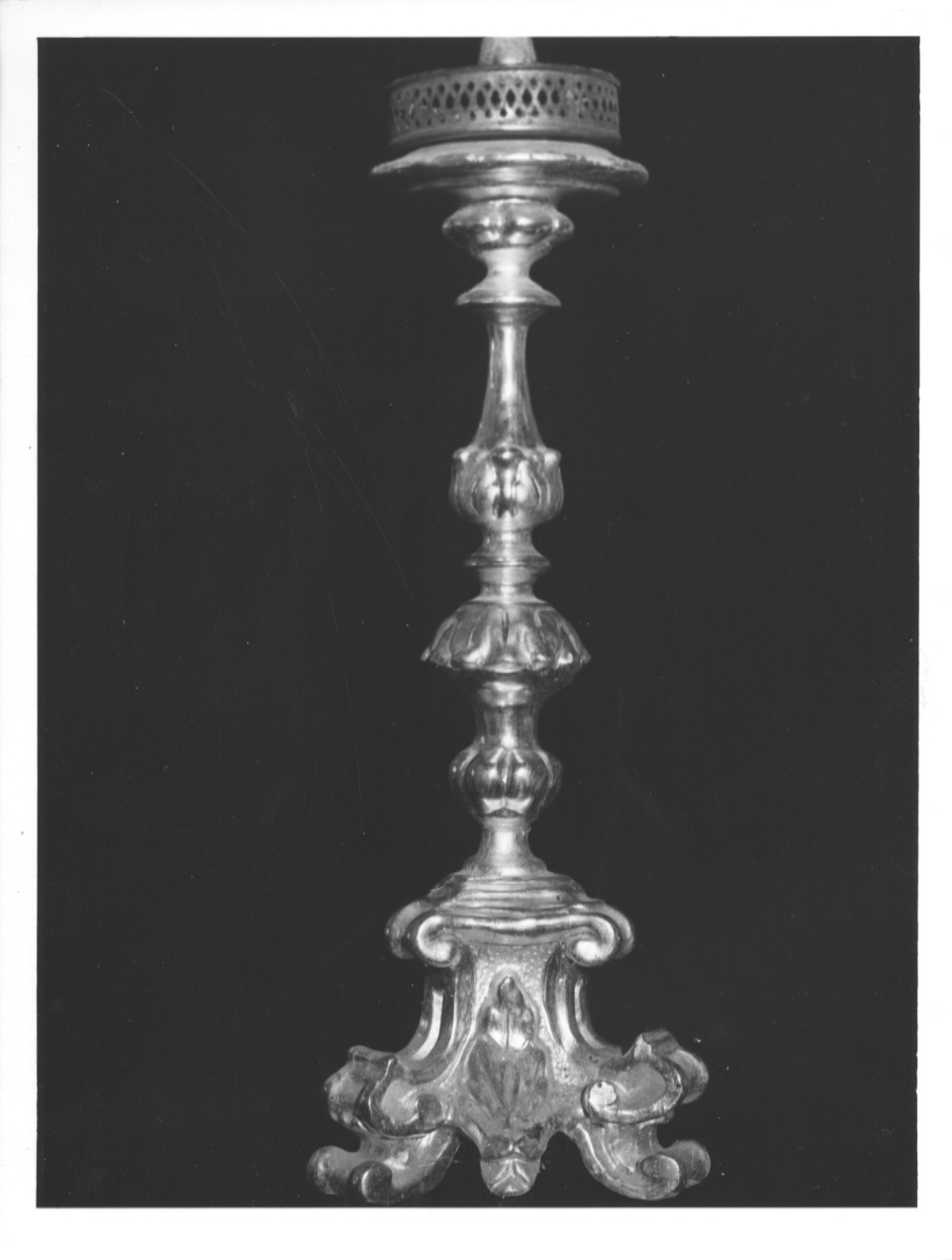 candeliere d'altare, serie - ambito parmense (metà sec. XIX)