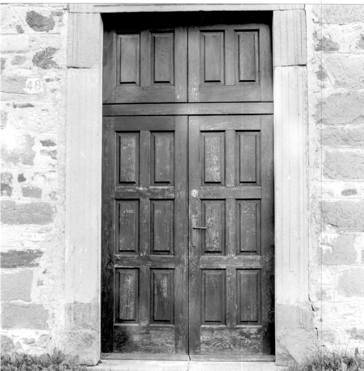 portone - a due battenti - ambito parmense (sec. XIX)