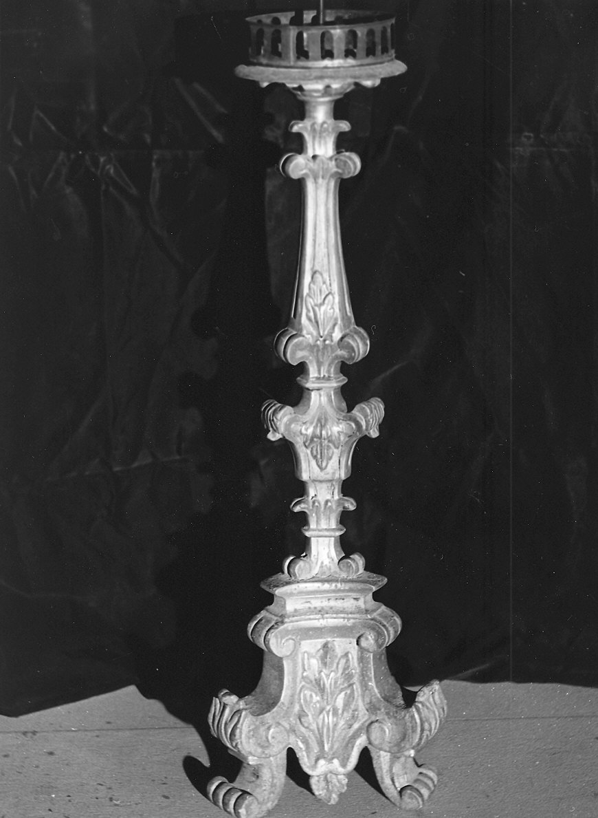 candeliere d'altare, serie - ambito parmense (sec. XVIII)