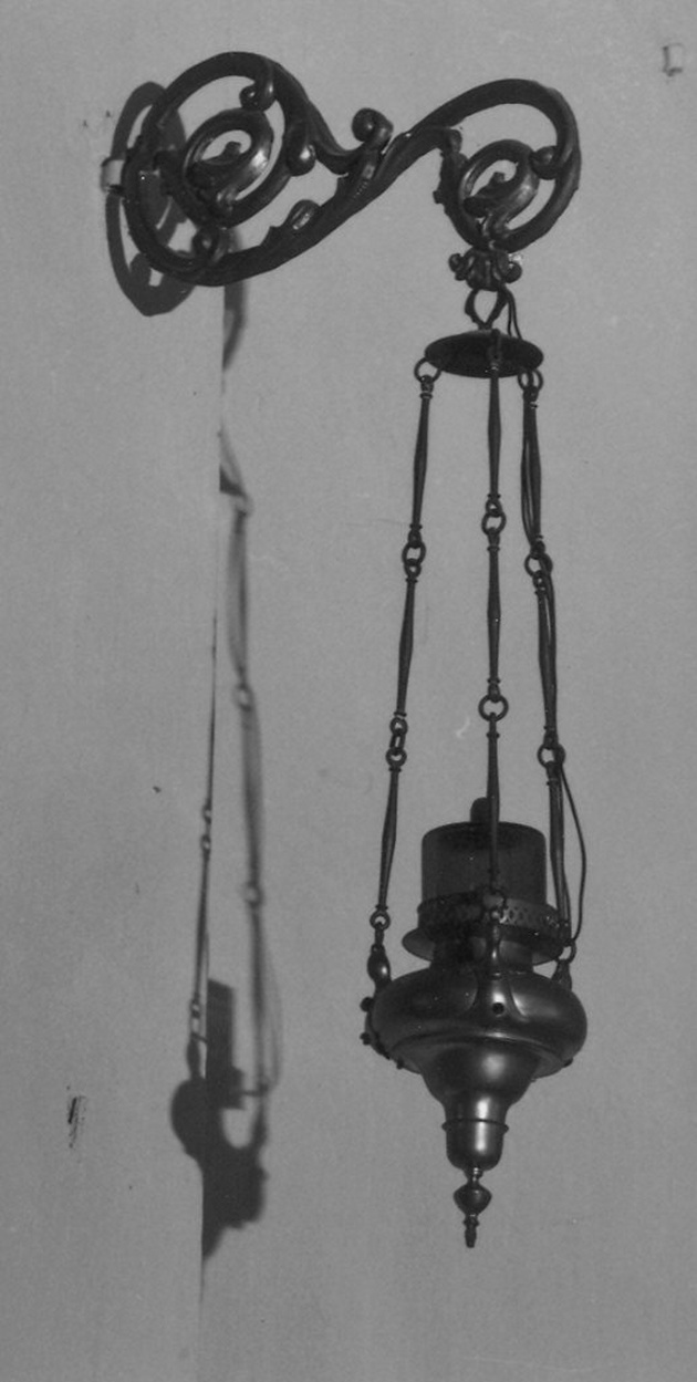 lampada pensile, coppia - ambito parmense (?) (sec. XVIII)